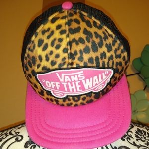 Womens Vans trucker hat